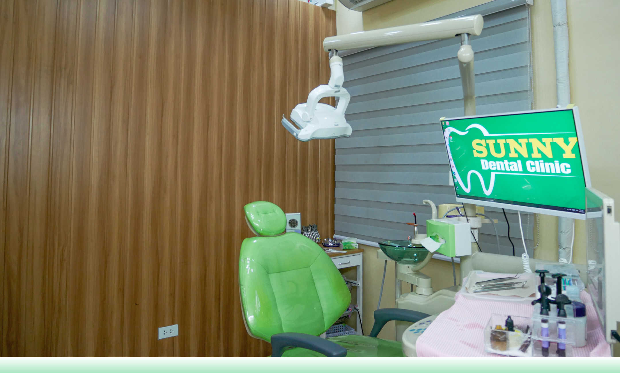 Sunny Dental Clinic Rosario Treatment Room